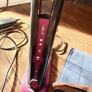 Dyson Corrale hair straightener Black Fuchsia - Like New